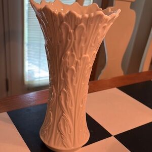 Beautiful cream vase by Lenox